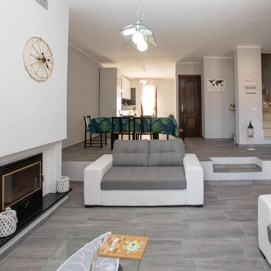 Sweethouse Pula Villa Porto Columbu - Perd'E Sali Eksteriør bilde